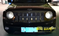 Jeep自由客 车灯改装奥迪Q5小糸双光透镜、全新德国飞利浦D1S灯泡、博世快启安定器