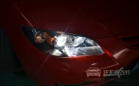 马自达3 车灯改装原厂欧标Q5双光透镜、全新商包飞利浦D1S氙气灯泡、博世快启安定器